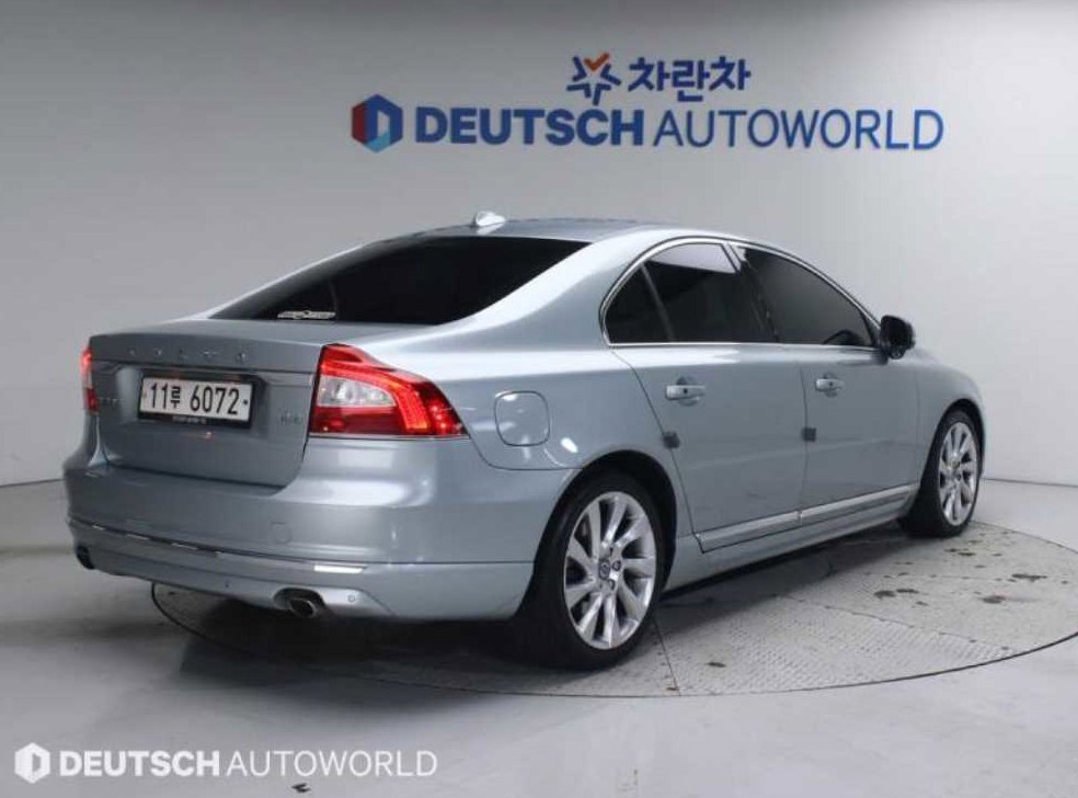 볼보 S80 D4 사진 2