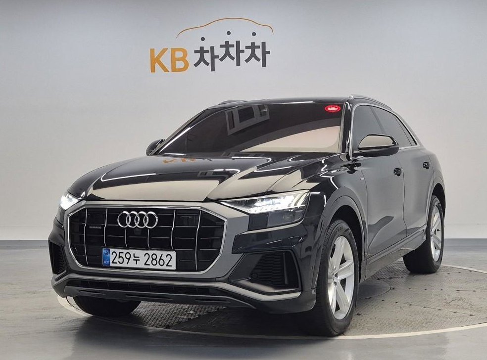 아우디 Q8 45 TDI 콰트로 프리미엄