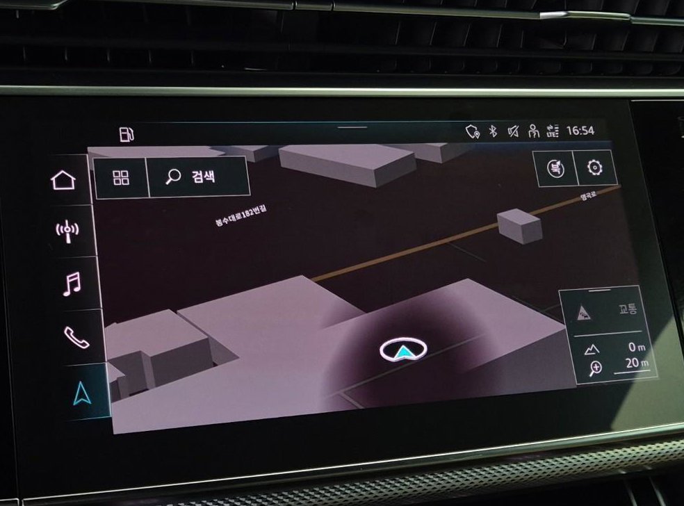 아우디 Q8 45 TDI 콰트로 프리미엄 사진 14