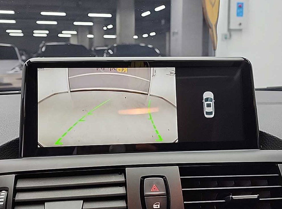 BMW 1시리즈 118d 어반 팩 1 사진 15