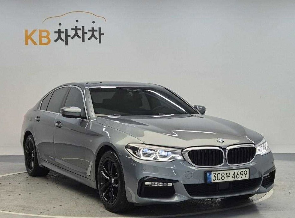 BMW 5시리즈 520d xDrive M 스포츠 플러스 사진 4