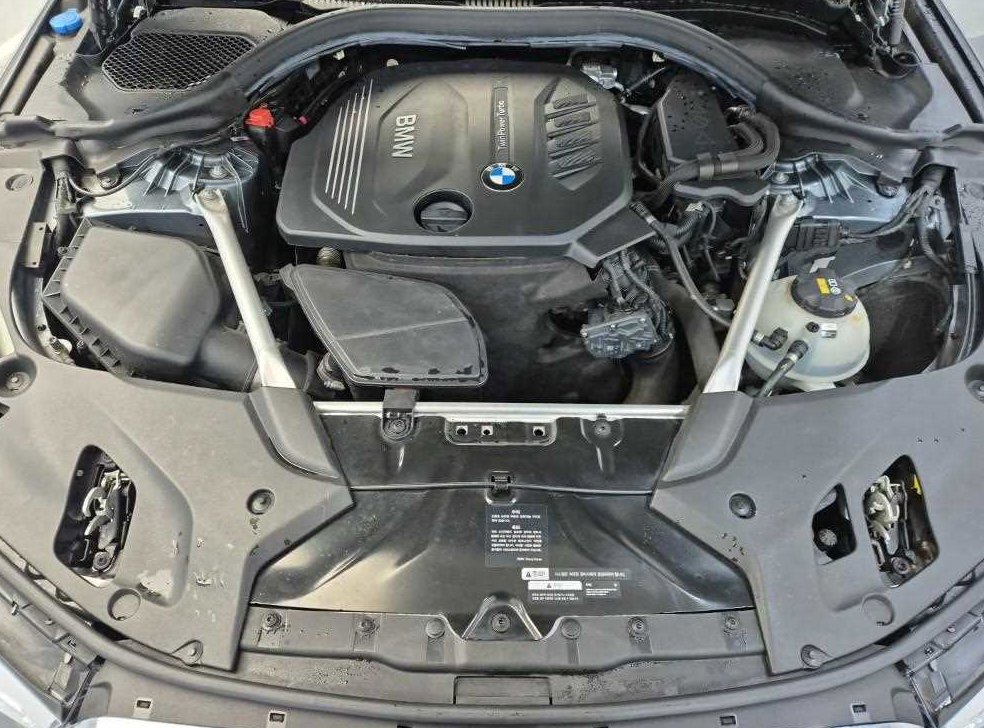 BMW 5시리즈 520d xDrive M 스포츠 플러스 사진 5