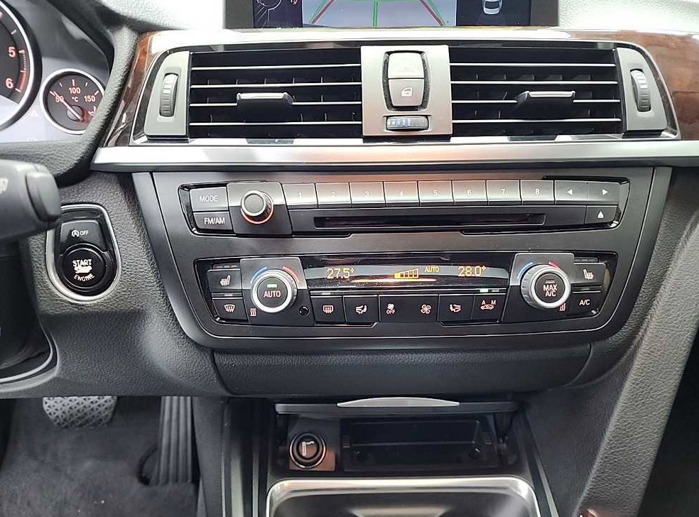 BMW 3시리즈 320d 사진 10