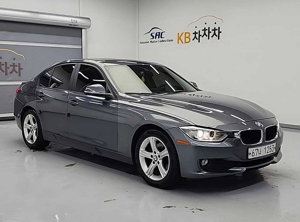 BMW 3시리즈 320d 사진 4