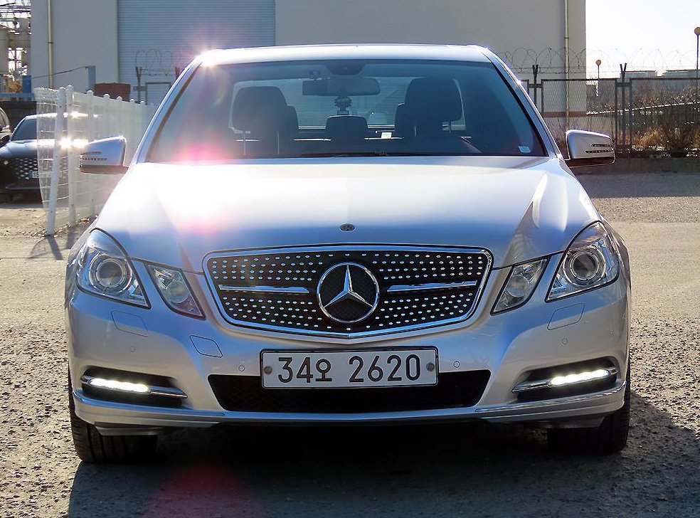 벤츠 E 클래스 E300 엘레강스
