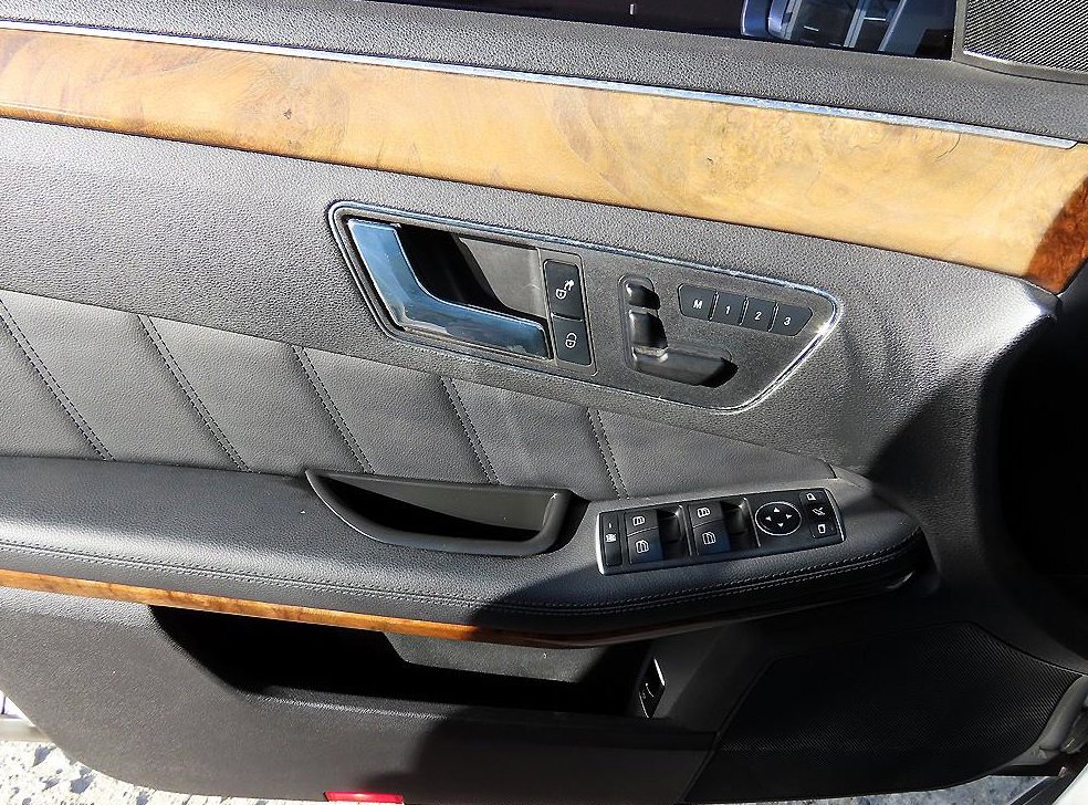 벤츠 E 클래스 E300 엘레강스 사진 11