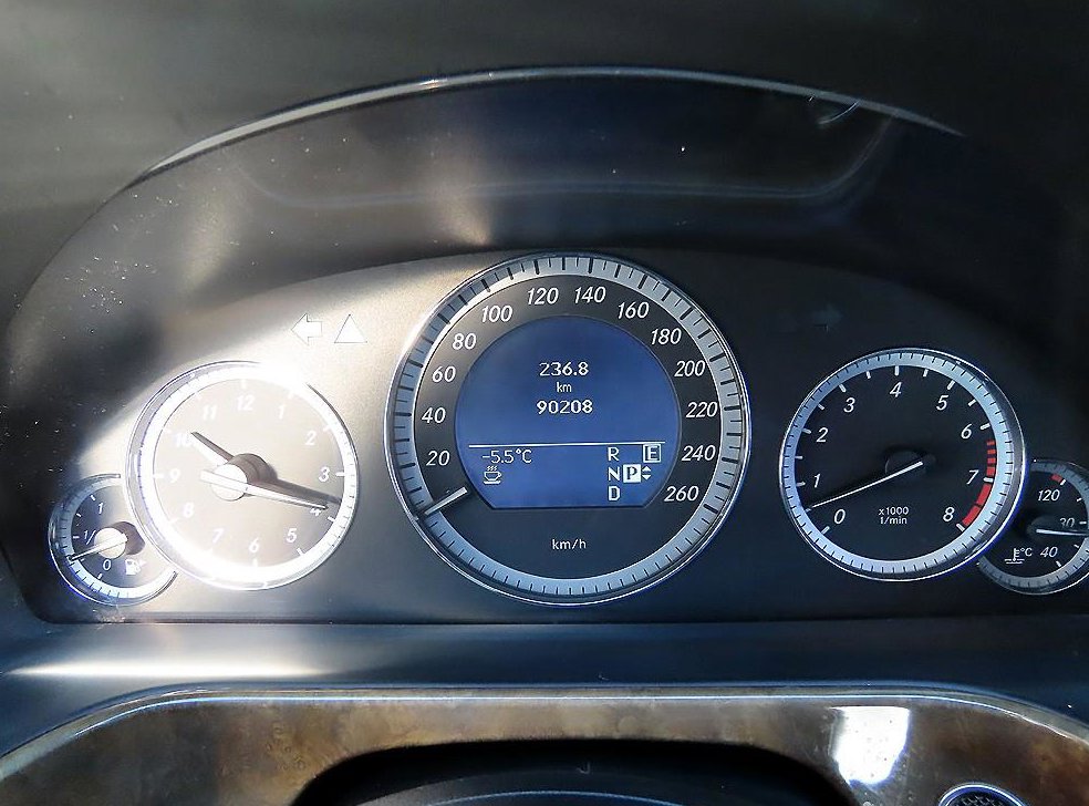 벤츠 E 클래스 E300 엘레강스 사진 9