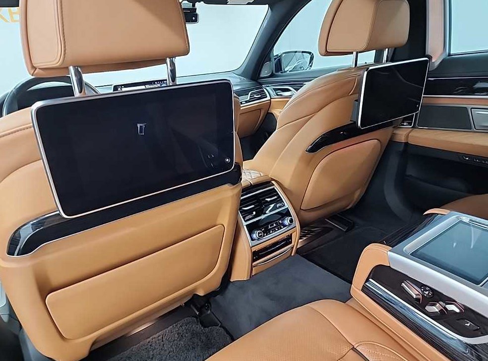 BMW 7시리즈 745Le sDrive M 스포츠 사진 15