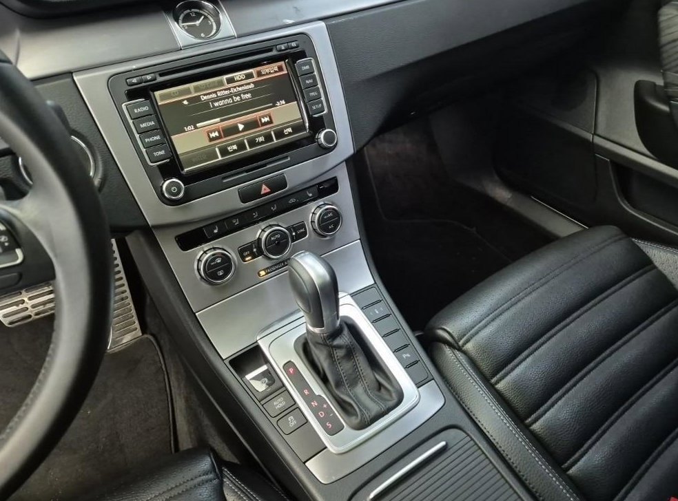 폭스바겐 CC 2.0 TSI 사진 10