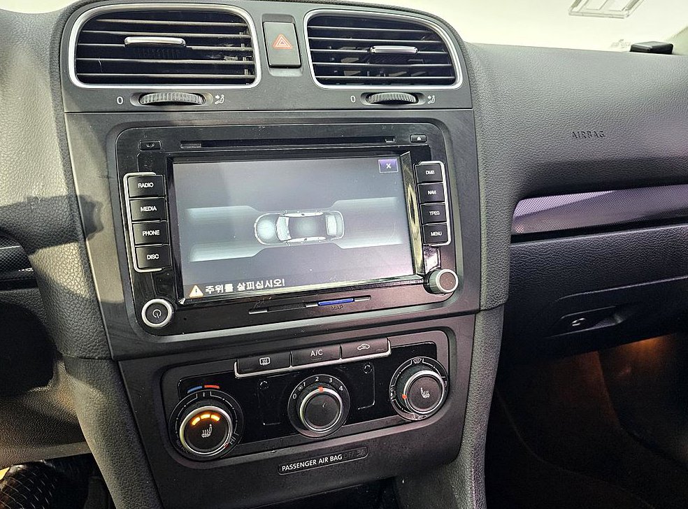 폭스바겐 골프 1.6 TDI 블루모션 스타일에디션 사진 14