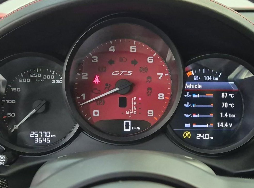 포르쉐 718 4.0 GTS 사진 6
