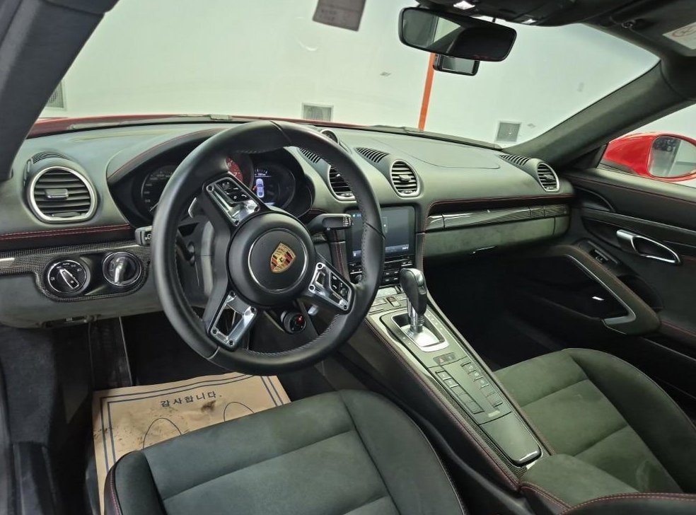 포르쉐 718 4.0 GTS 사진 7