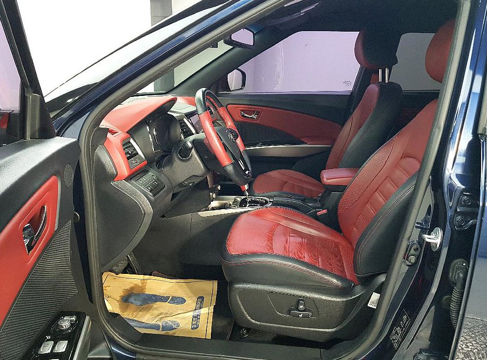 KG모빌리티(쌍용)  티볼리 가솔린 2WD 1.6 LX 사진 8