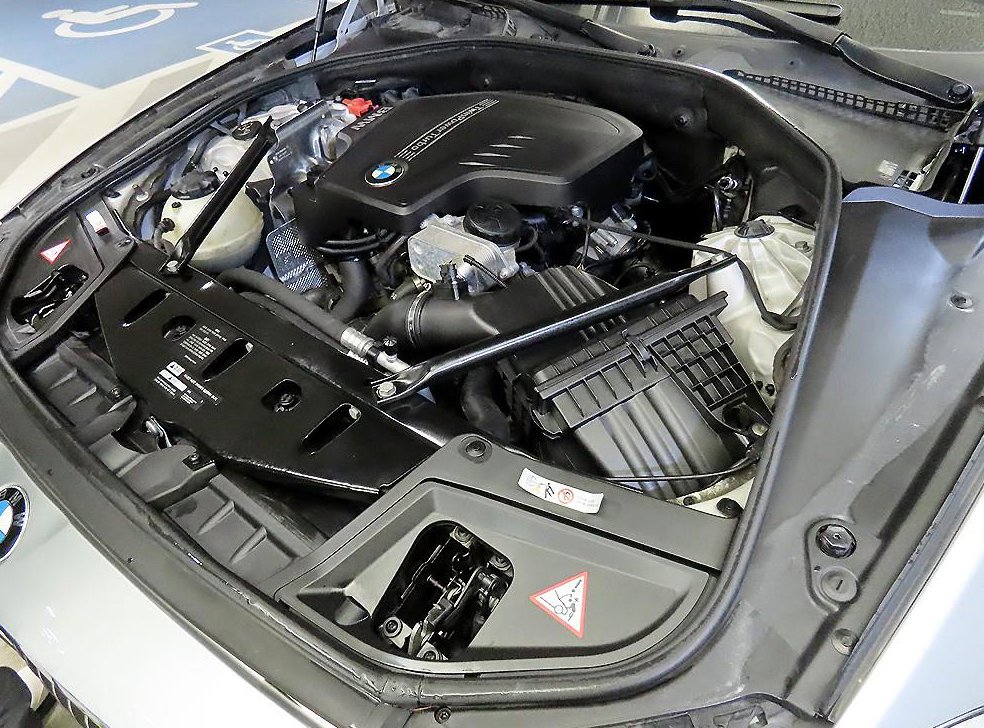 BMW 5시리즈 528i xDrive 사진 19