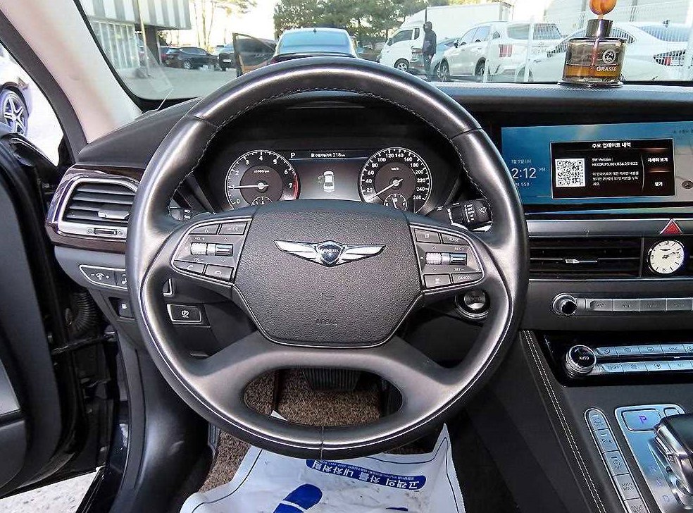 제네시스 G90 3.8 GDI AWD 사진 8