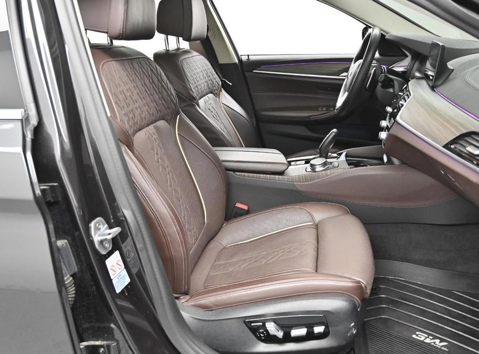BMW 5시리즈 520d 럭셔리 플러스 사진 10