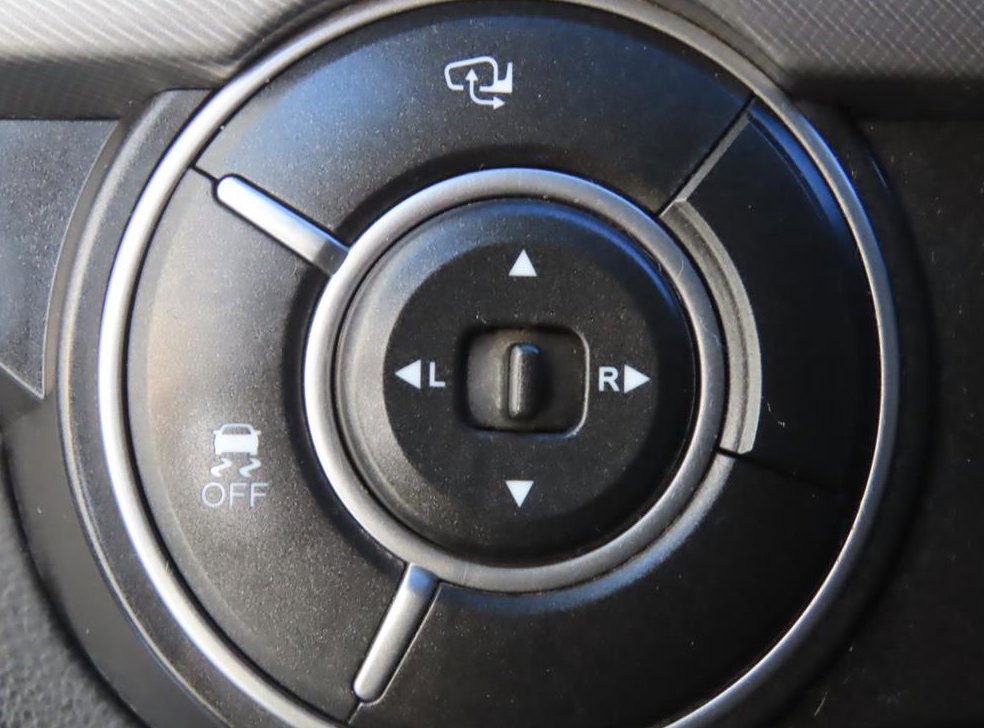 KG모빌리티(쌍용)  코란도 CX7(4WD) 사진 15