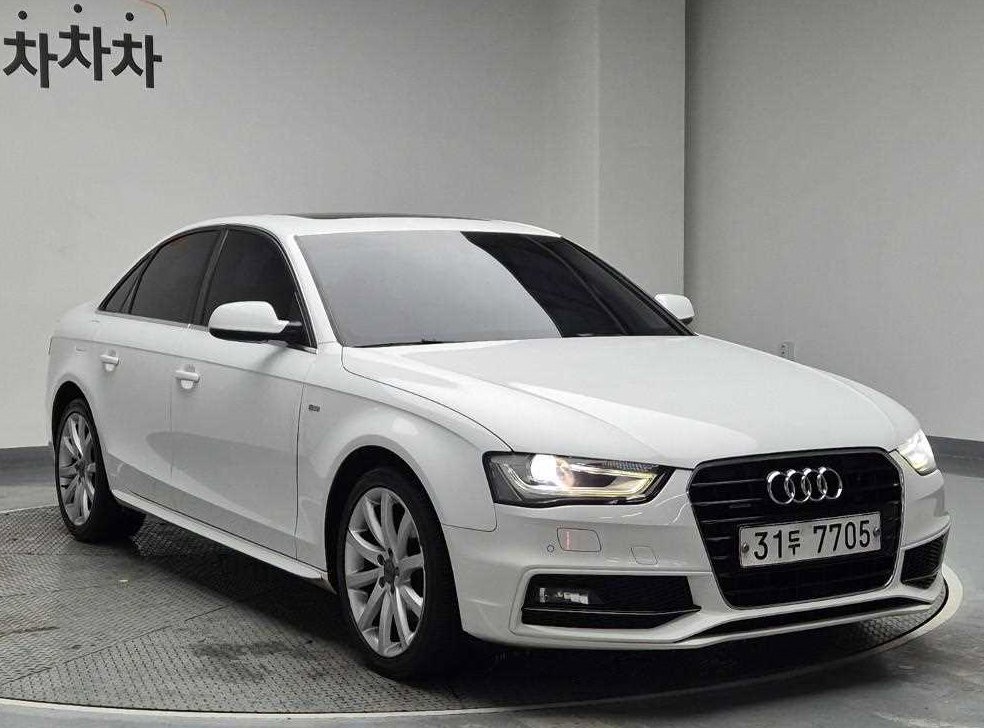 아우디 A4 35 TDI 콰트로 사진 4
