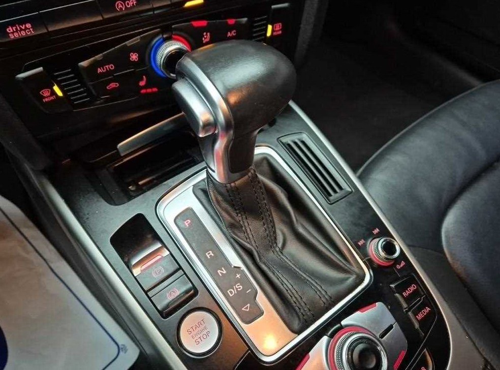 아우디 A4 35 TDI 콰트로 사진 8