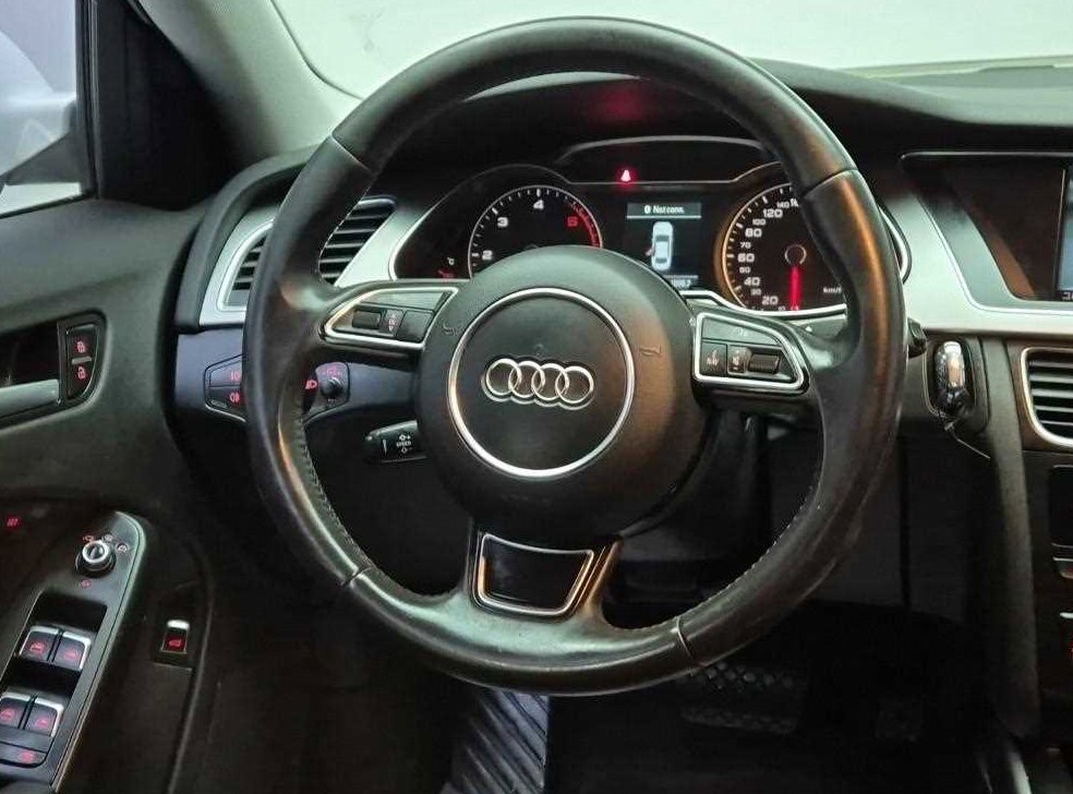 아우디 A4 35 TDI 콰트로 사진 9