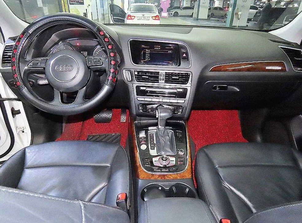 아우디 Q5 35 TDI 콰트로 사진 10