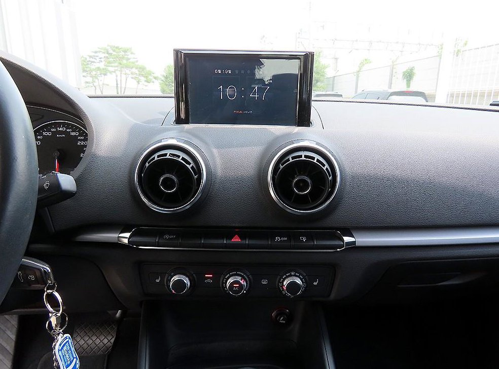 아우디 A3 2.0 TDI 사진 13