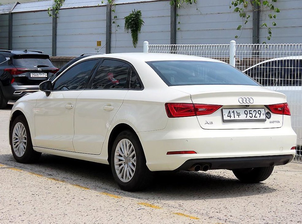 아우디 A3 2.0 TDI 사진 3