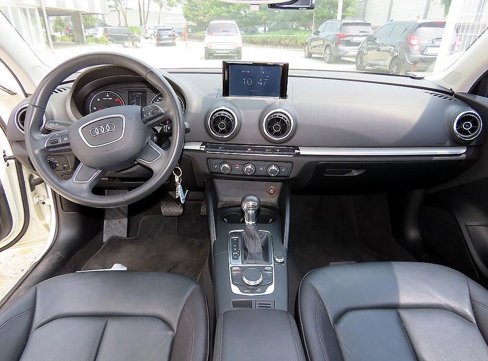 아우디 A3 2.0 TDI 사진 7