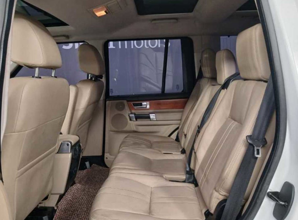 랜드로버 디스커버리 3.0 SDV6 SE 사진 8