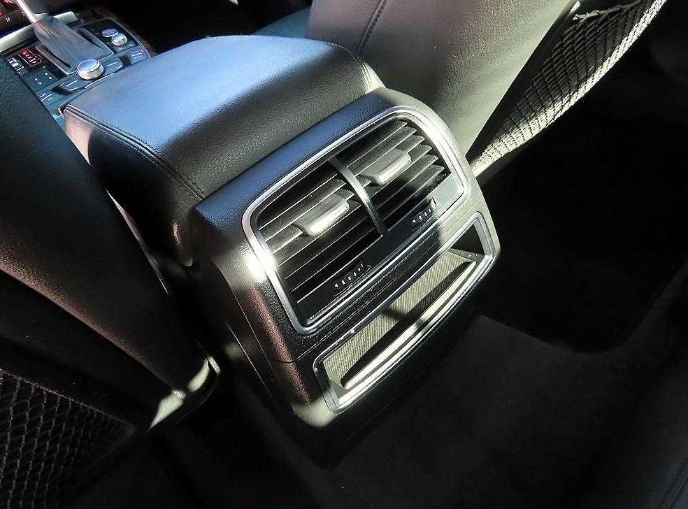 아우디 A6 3.0 TFSI 콰트로 사진 16
