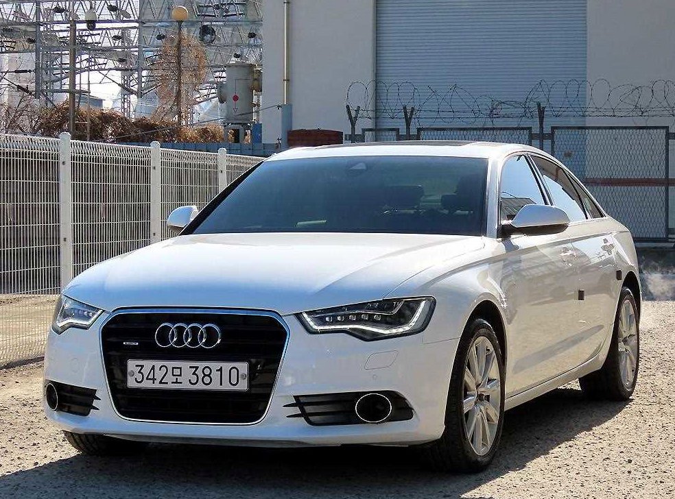 아우디 A6 3.0 TFSI 콰트로 사진 2