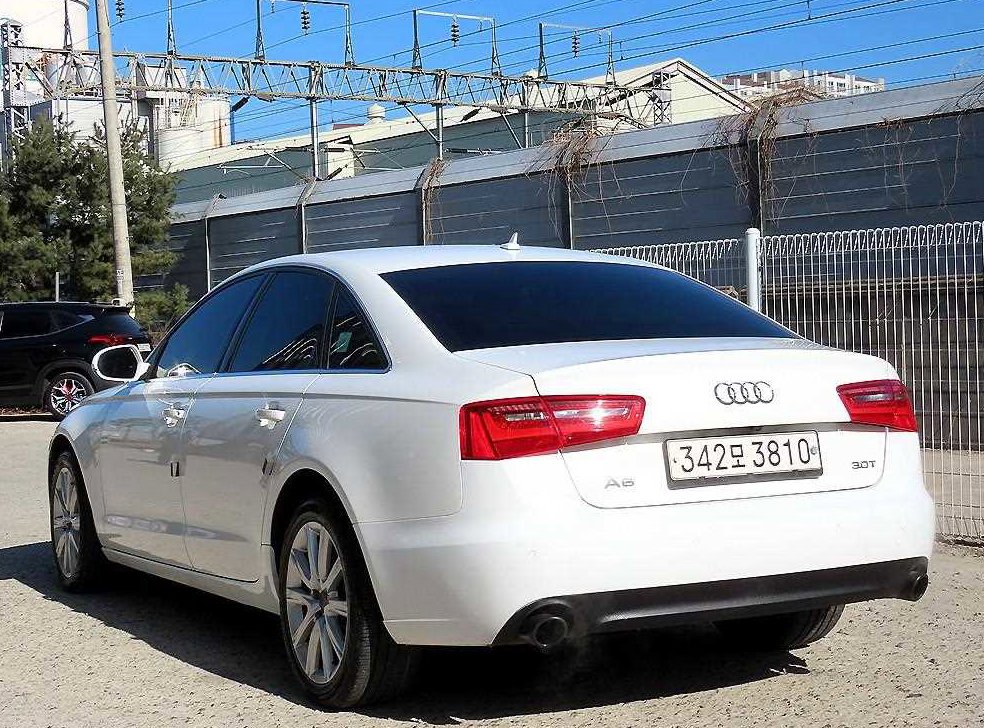 아우디 A6 3.0 TFSI 콰트로 사진 3