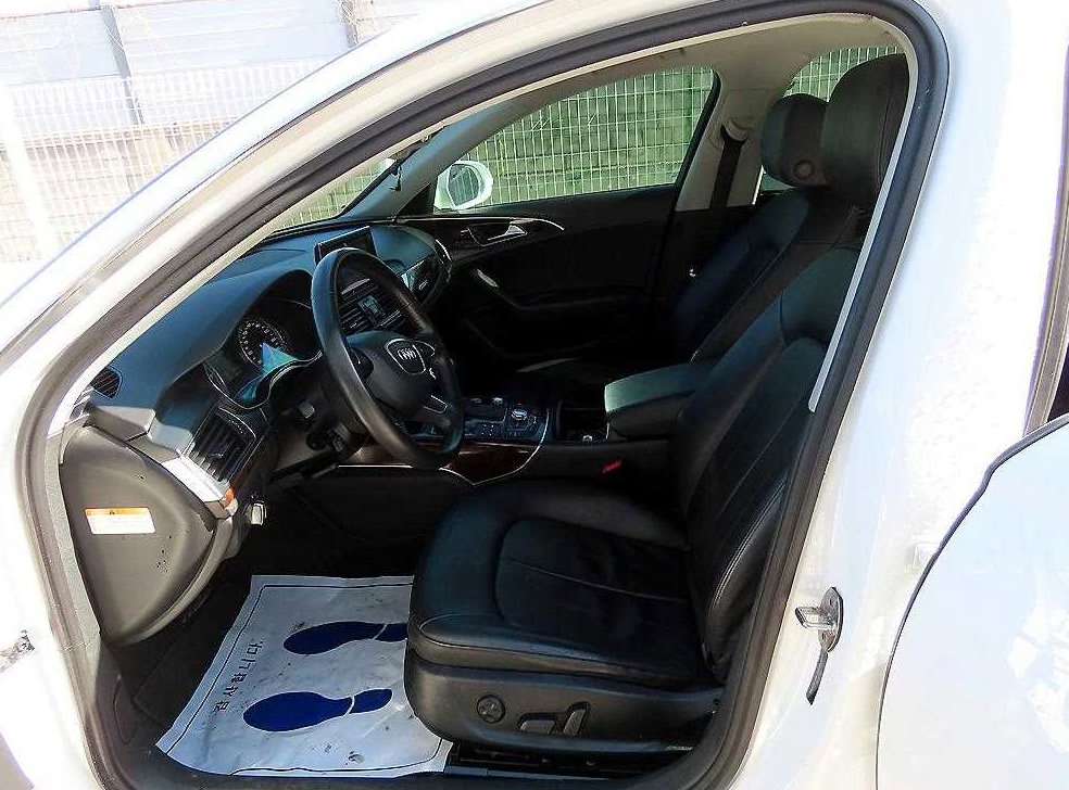 아우디 A6 3.0 TFSI 콰트로 사진 5