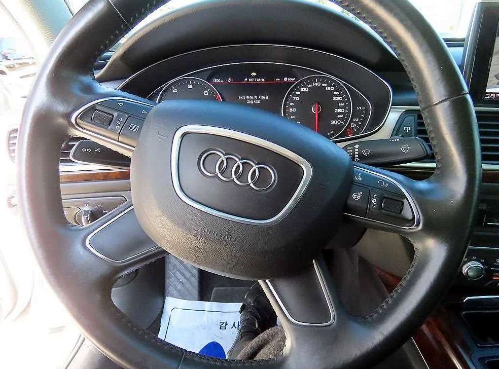 아우디 A6 3.0 TFSI 콰트로 사진 8