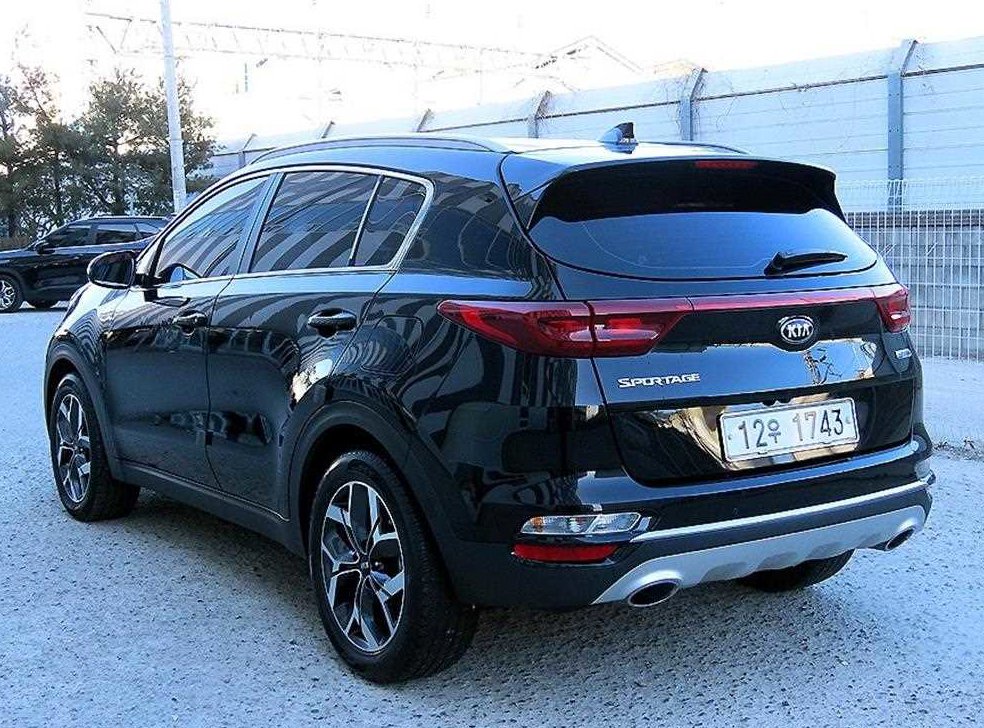 기아 스포티지 2.0 디젤 2WD 사진 3