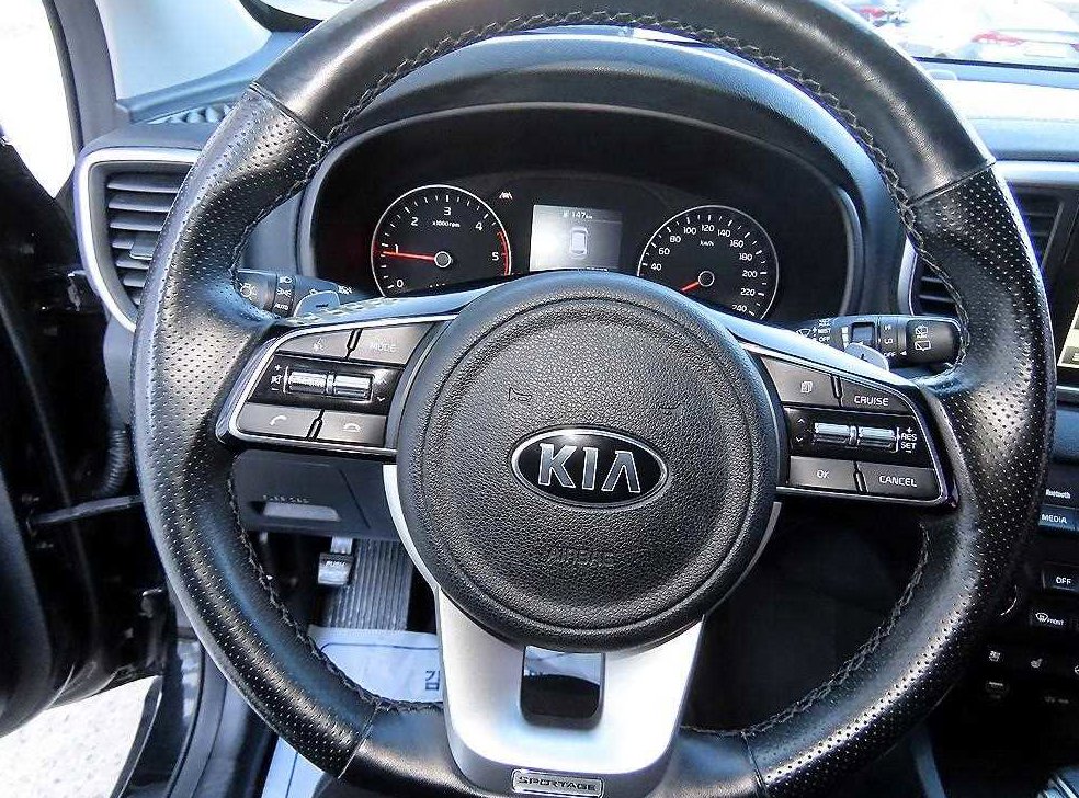 기아 스포티지 2.0 디젤 2WD 사진 8