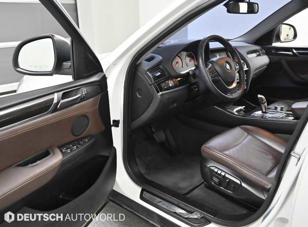 BMW X4  xDrive 20d 사진 11