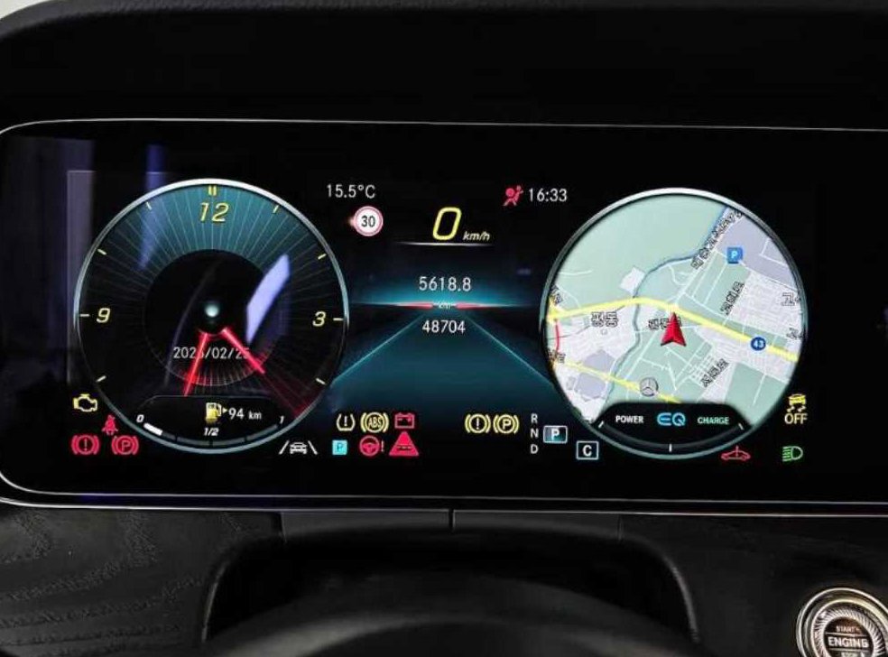 벤츠 CLS 클래스 CLS 300d 4MATIC 사진 9