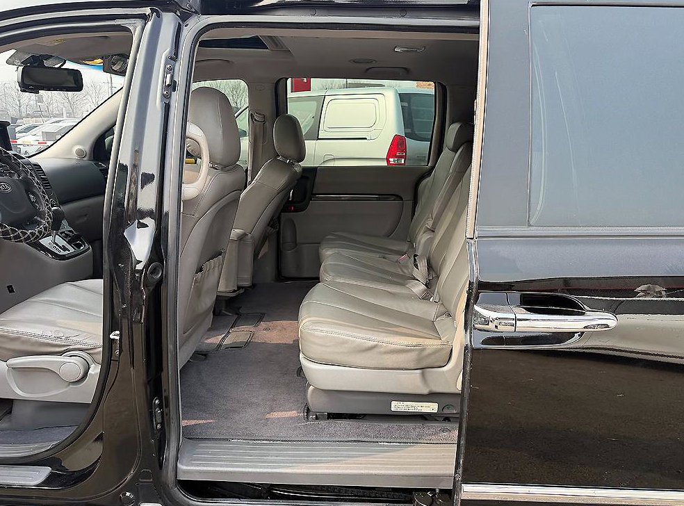 기아 카니발 리무진 디젤 사진 7