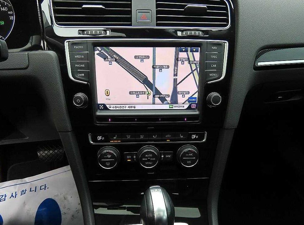 폭스바겐 골프 1.4 TSI 프리미엄 사진 13