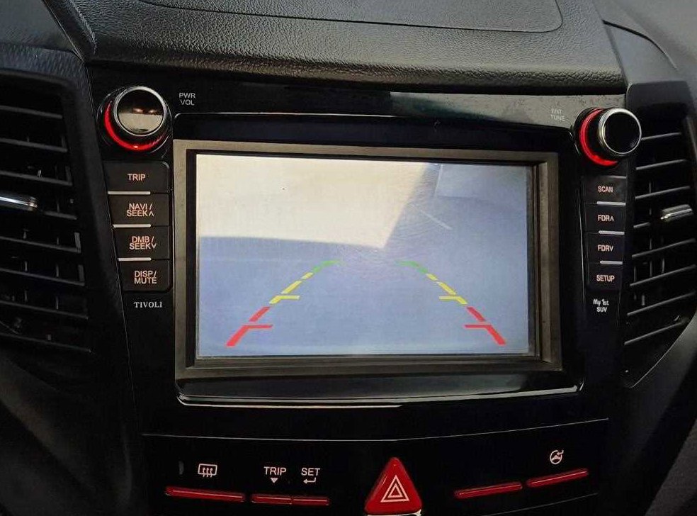 KG모빌리티(쌍용)  티볼리 2WD 가솔린 1.6 RX 사진 15