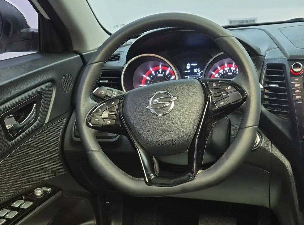 KG모빌리티(쌍용)  티볼리 2WD 가솔린 1.6 RX 사진 9