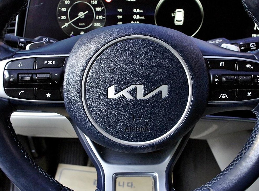 기아 스포티지 2.0 디젤 2WD 사진 8