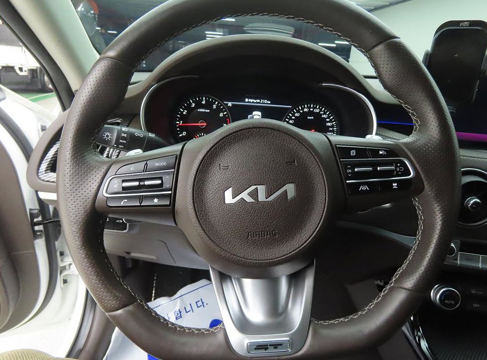 기아 스팅어 2WD 2.5 마스터즈 사진 8