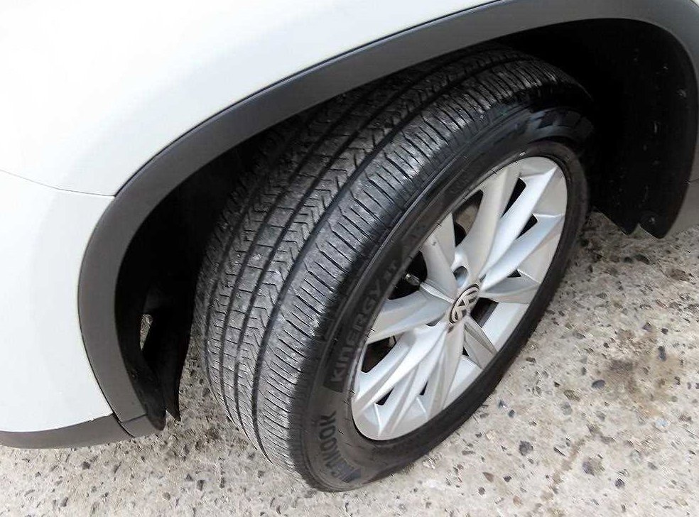 폭스바겐 티구안 2.0 TDI 컴포트 사진 18