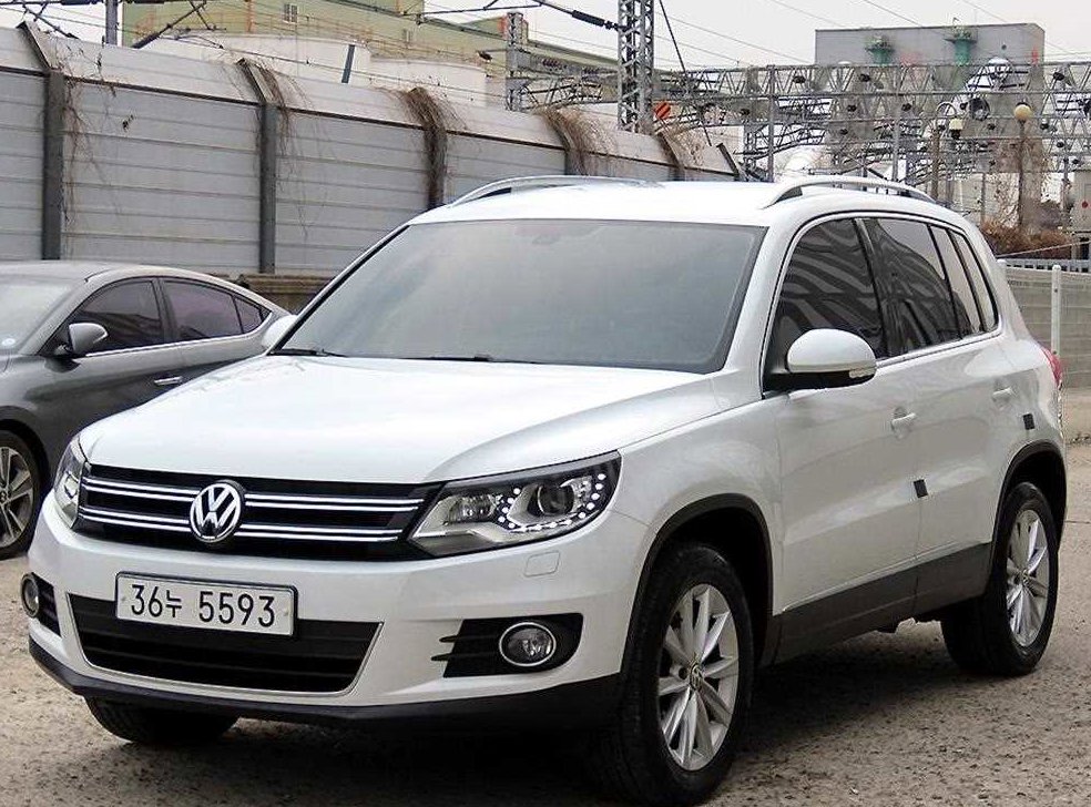 폭스바겐 티구안 2.0 TDI 컴포트 사진 2