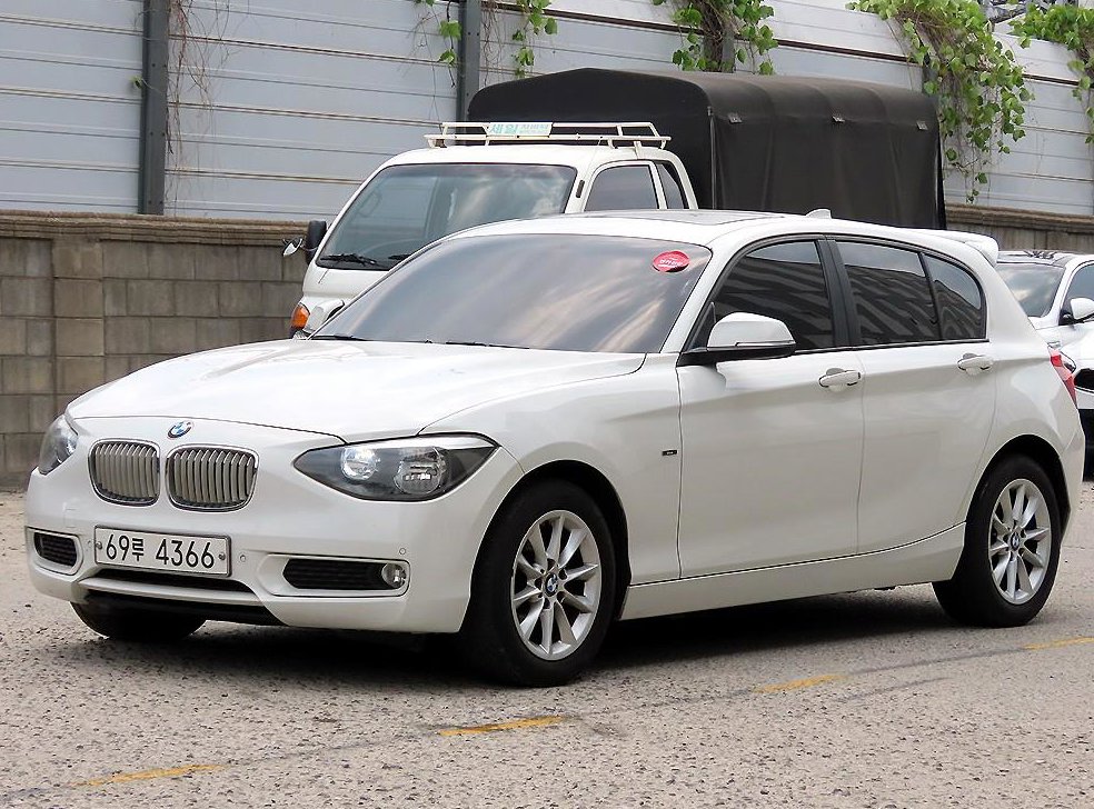BMW 1시리즈 118d 어반 사진 2