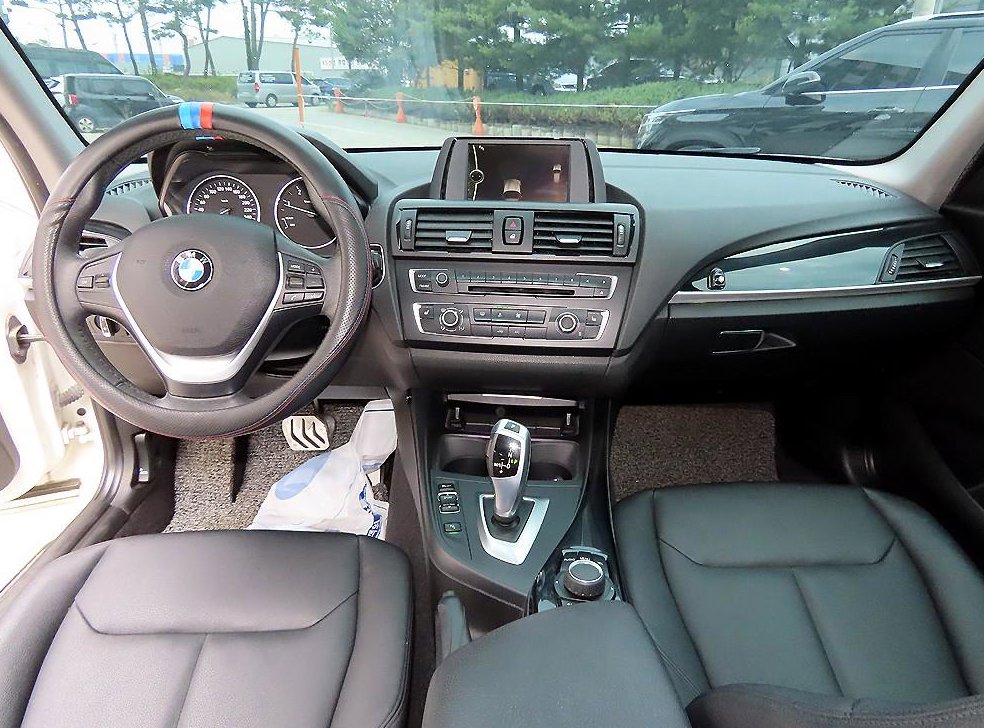 BMW 1시리즈 118d 어반 사진 7