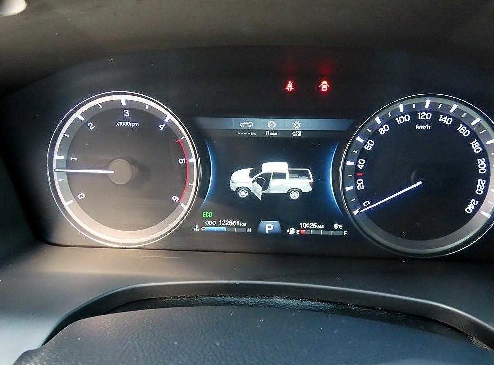 KG모빌리티(쌍용)  렉스턴 디젤 2.2 2WD 사진 9