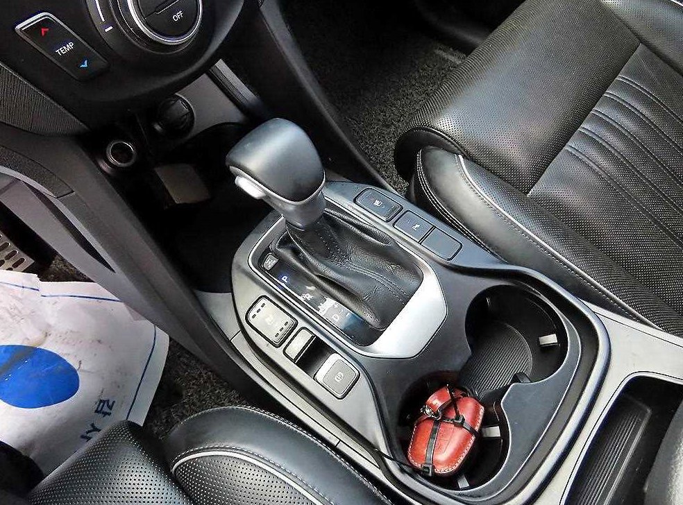 현대 맥스크루즈 R2.2 2WD 익스클루시브 사진 10
